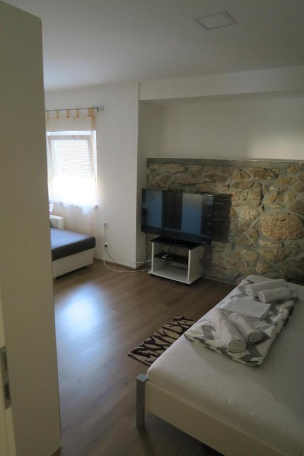 Holiday Home Ljubicic Baška Exterior foto